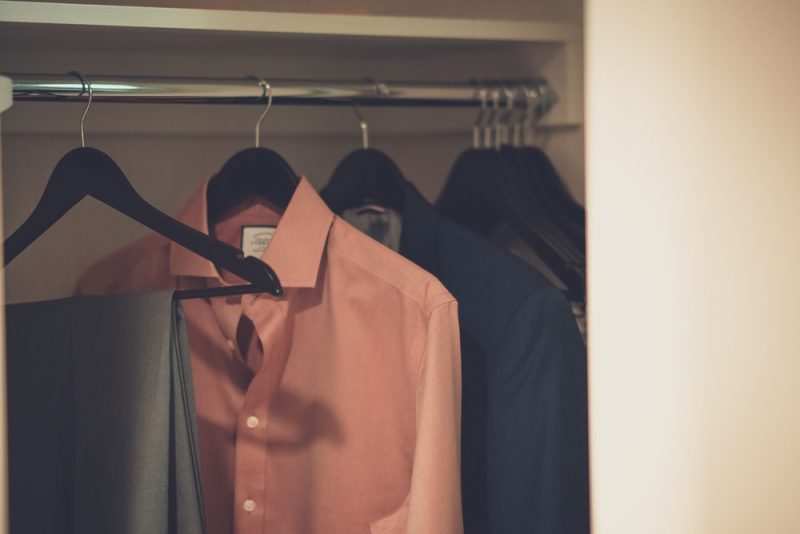 Welke items mogen niet in jouw kledingkast ontbreken